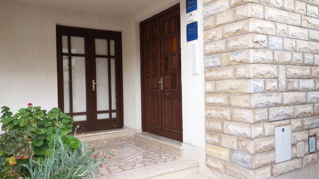 Apartments Vojin Trogir Zewnętrze zdjęcie