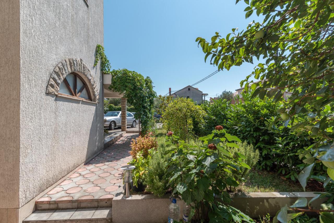 Apartments Vojin Trogir Zewnętrze zdjęcie